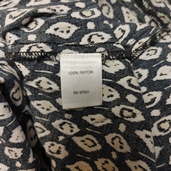 J. Jill Women's Black & White Button Down Sleeveless Top Small - Picture 4 of 4